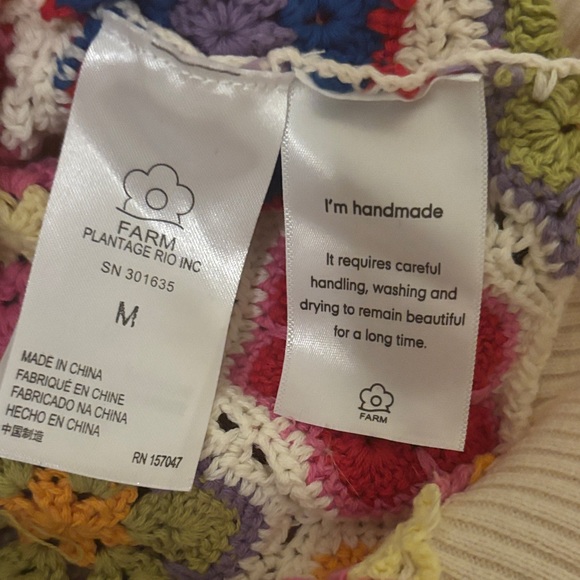 FARM Rio Multicolor Floral Sweater - Picture 4 of 11